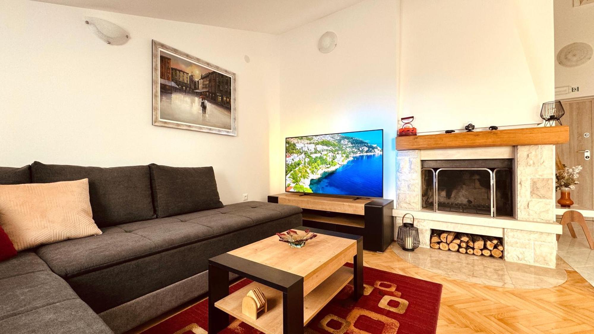 דירות ספליט Penthouse Lapis מראה חיצוני תמונה